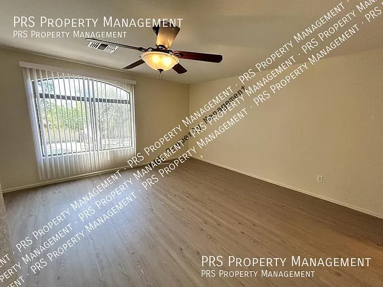 42406 W Sunland Dr — Photo 49