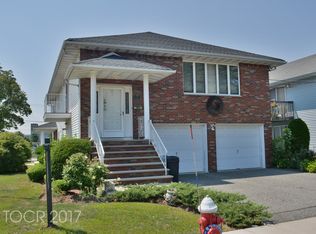 57 Phillips Ave, South Hackensack, NJ 07606