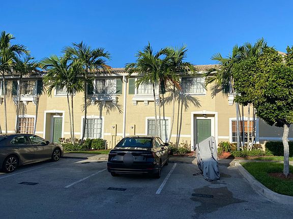 3rd image of 5905 Manchester Way