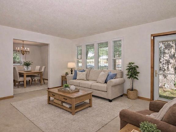 3rd image of 442 Mary Scott Dr