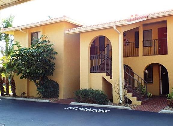 2nd image of 9845 Citadel Ln Unit 202