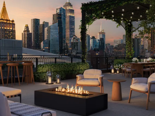 201 East 23rd Street image 10 of 18