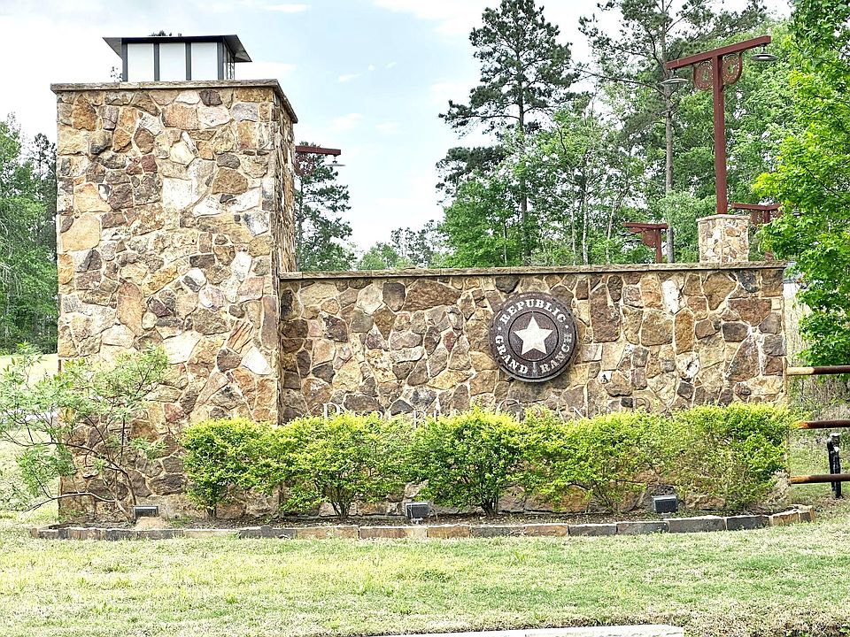 1st image of 15812 Wood Grove Way