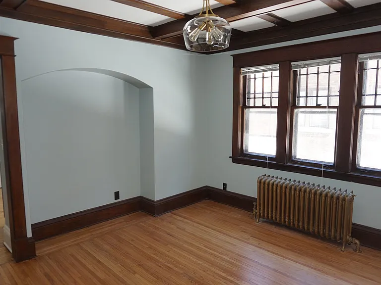 833 Grand Apartments — Photo 13