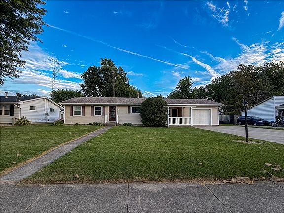 2nd image of 608 W South St