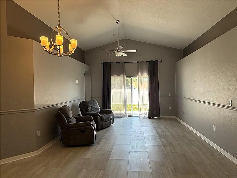 16212 Coopers Hawk Ave — Photo 3
