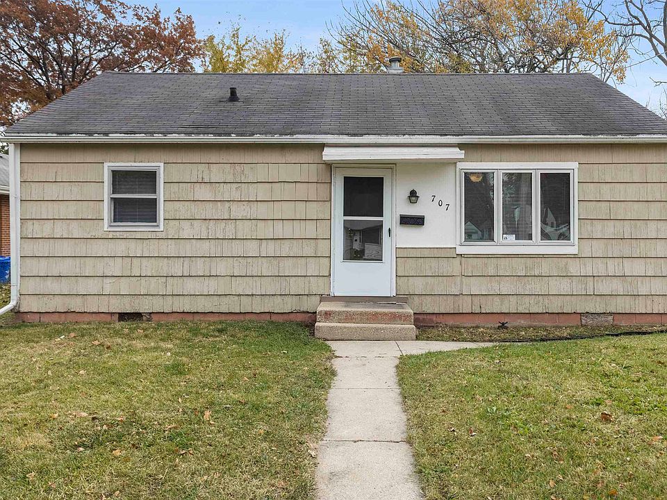 1st image of 707 Miriam St