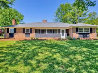 809 Kingsway Dr, King, NC 27021
