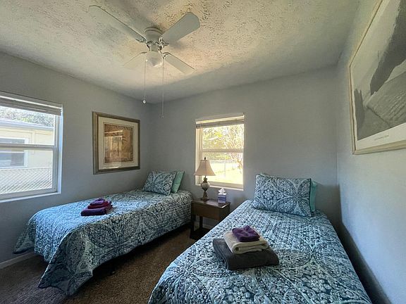 2nd bedroom has 2 twin beds.