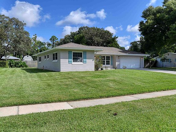 3rd image of 929 Alcala Dr
