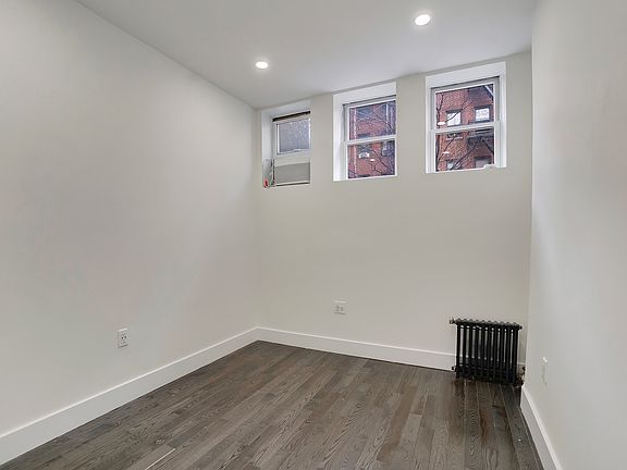 4th image of 210 Avenue B APT 1N