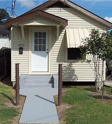 1st image of 523 Avenue G