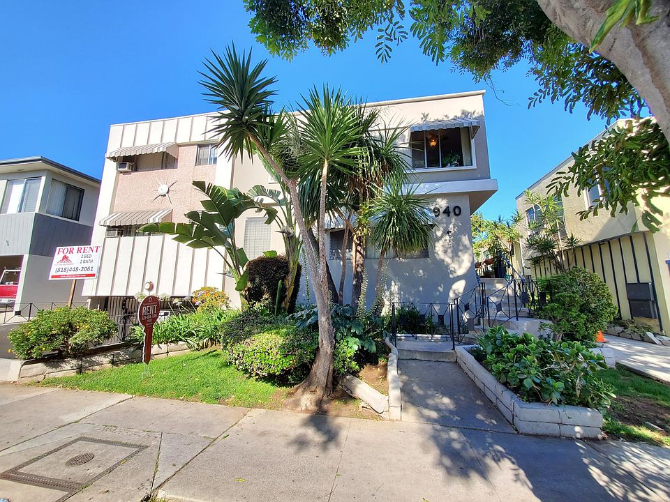 1st image of 940 N Sierra Bonita Ave