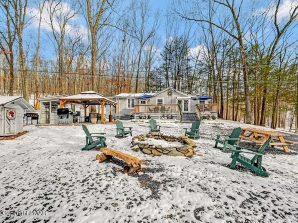 Squirrel Hill Dr, East Stroudsburg, PA 18302