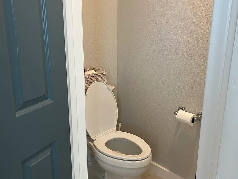 1164 Pacific Beach Dr — Photo 12