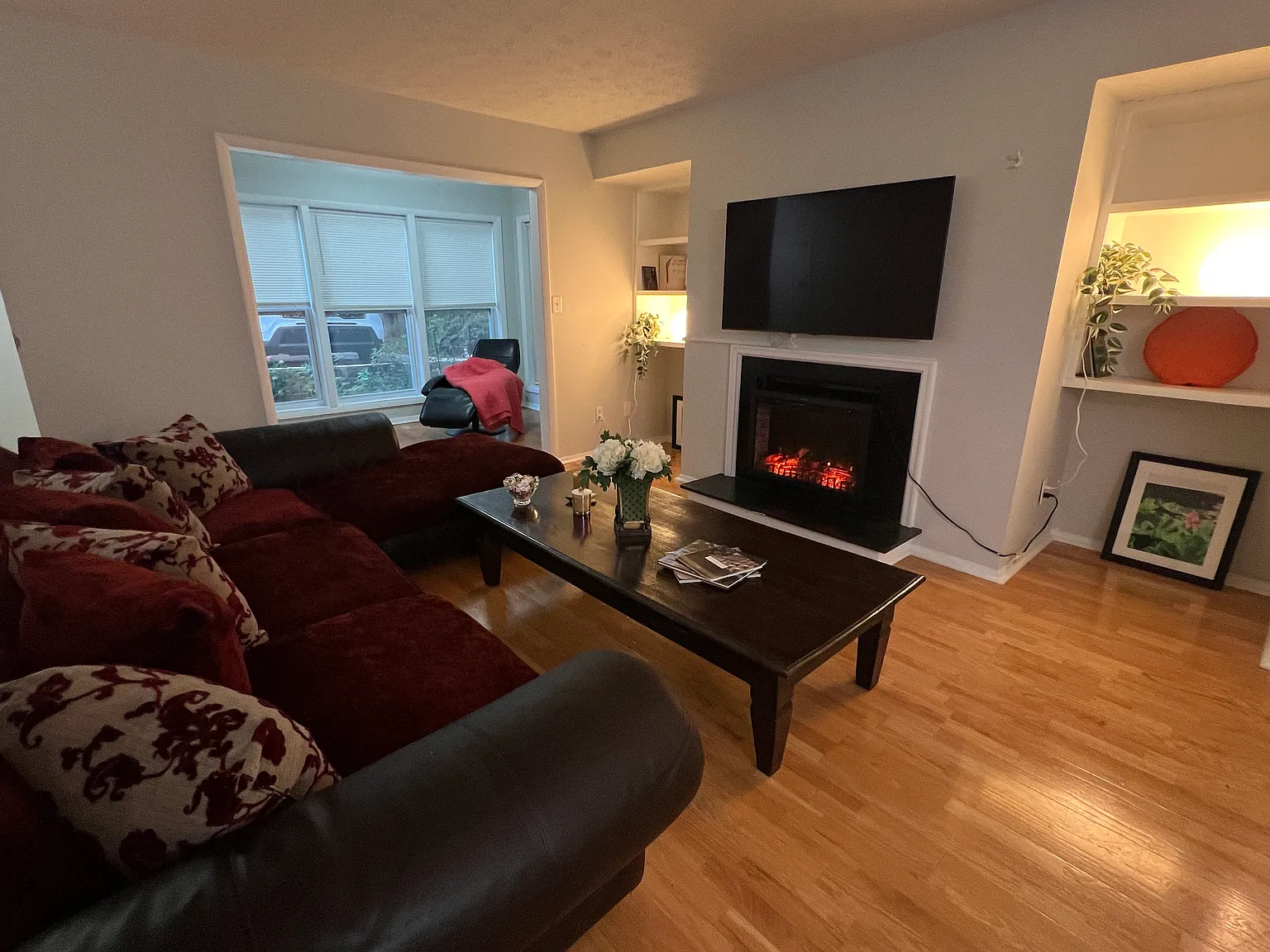 1 bed, 1280 sqft, $2,000 — Photo 4