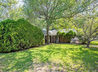 1250 Dixie Rd, Brenham, TX 77833