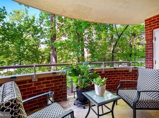 5802 Nicholson Ln #2202, Rockville, MD 20852