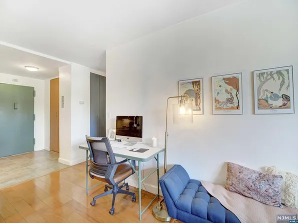 7100 Boulevard East Unit 1A, Guttenberg, NJ 07093