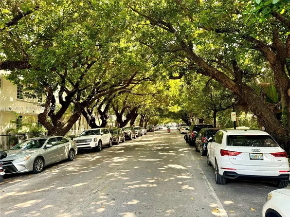 349 Meridian Ave #B-202, Miami Beach, FL 33139