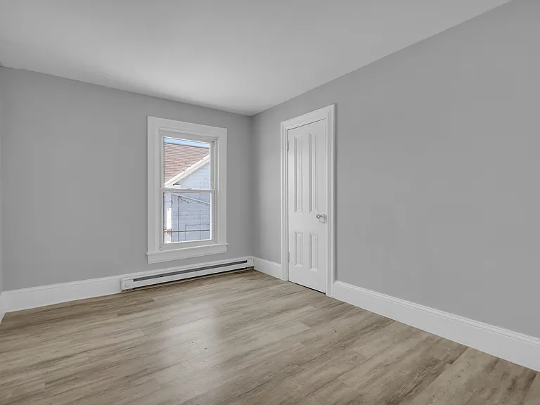 149 W Ridge St #2B — Photo 10