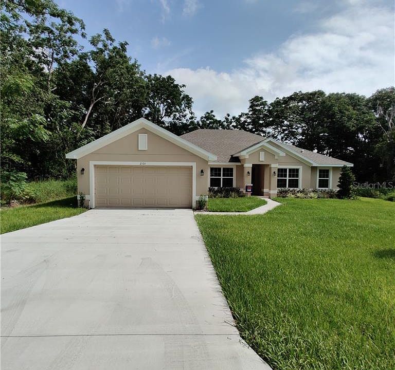 1st image of 407 Ashton Woods Ln