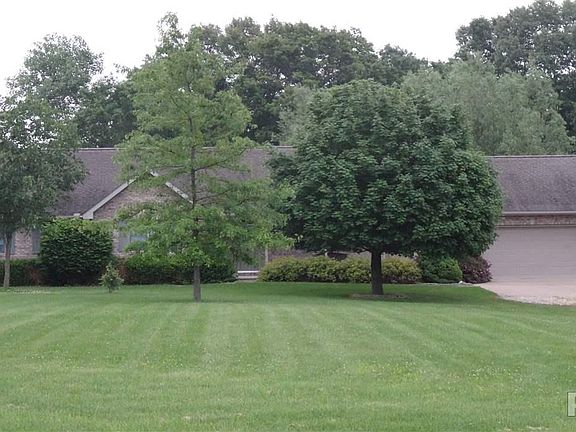 3rd image of 7214 N Dog Town Ln