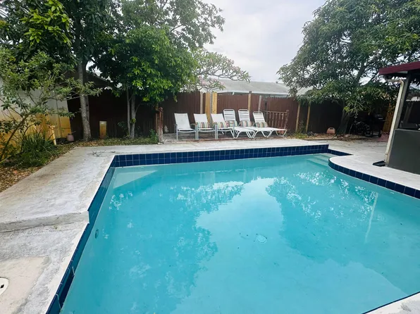 6198 Wauconda Way W, Lake Worth, FL 33463