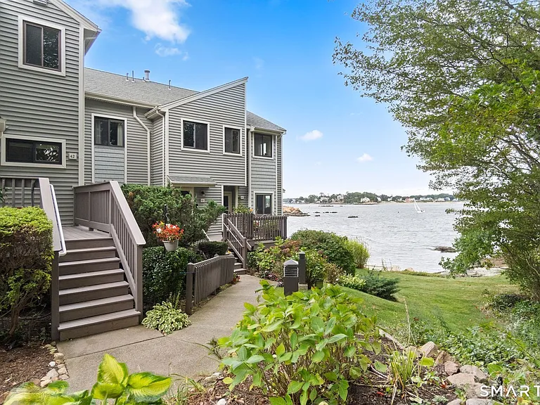 42 Turtle Bay Dr #42 — Photo 1