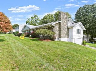 113 Elliott Rd, Trumbull, CT 06611