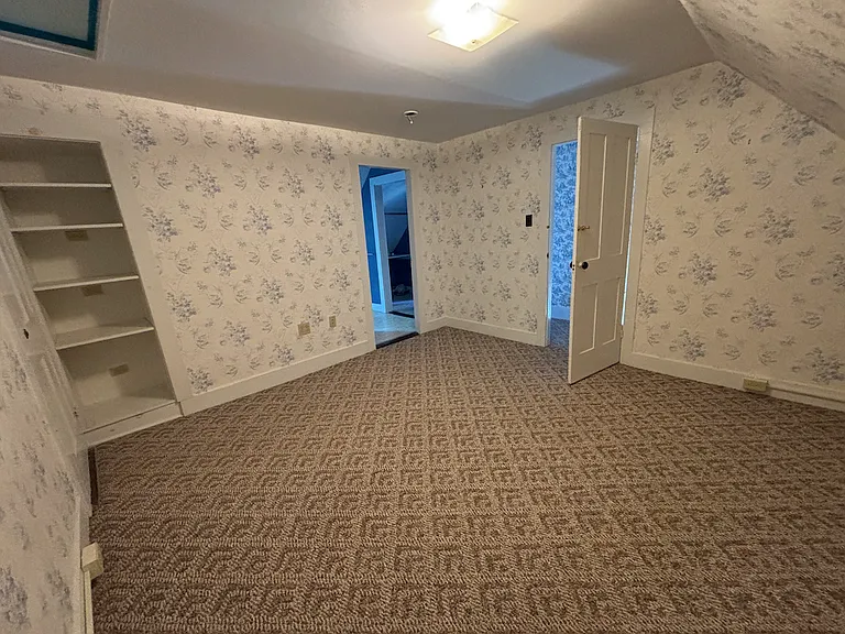 35 Creek Rd #1 — Photo 10