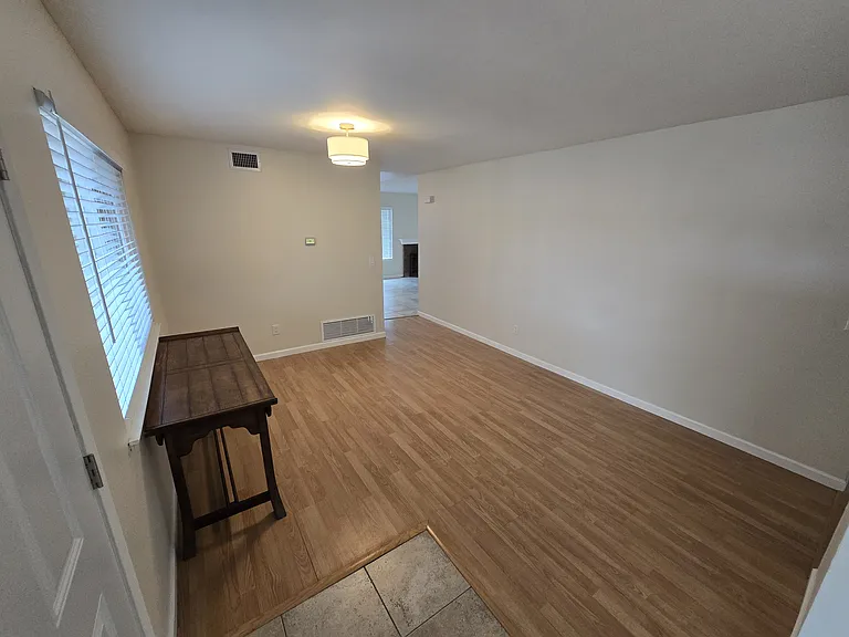 268 Centinary Dr — Photo 3