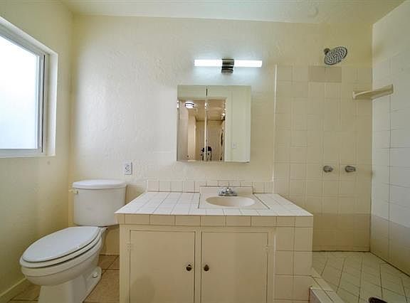 4th image of 30 San Jose Ave