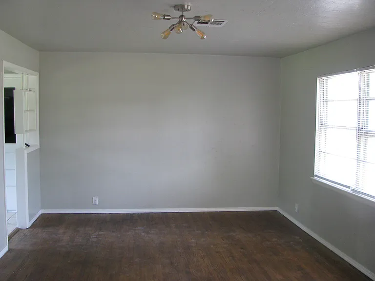 306 W Bass Ave — Photo 12
