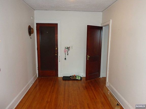 2nd image of 45 Park Ave Unit 26