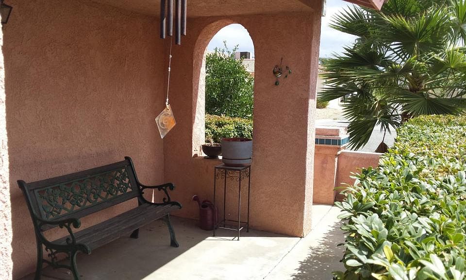 2nd image of 327 Reposo St
