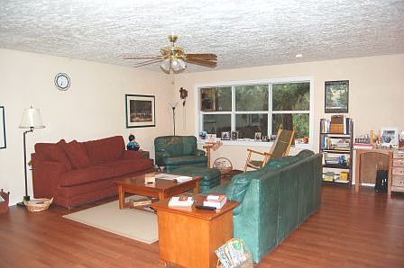 2nd image of 142 Yucca Dr