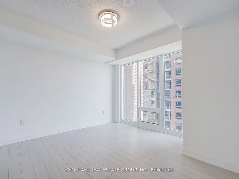 4010 Eglinton Ave W #1113 — Photo 14