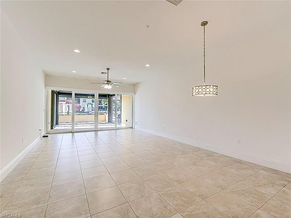 4th image of 21530 Strada Nuova CIR #215