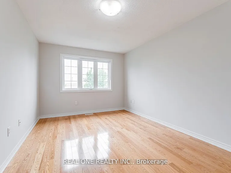 1263 Craigleith Rd — Photo 27