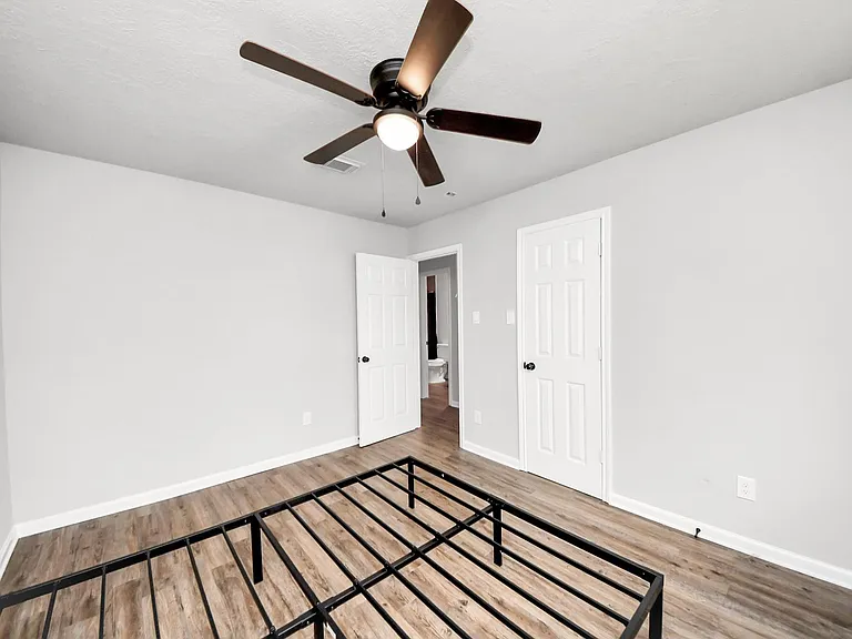 16118 Bunker Ridge Rd — Photo 26