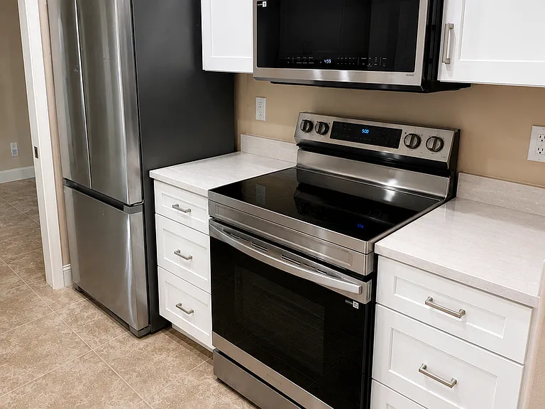 2958 Dundee Dr — Photo 3