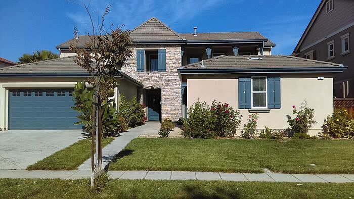 1st image of 71 Sean Ave