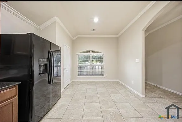 728 Olaf Dr — Photo 7