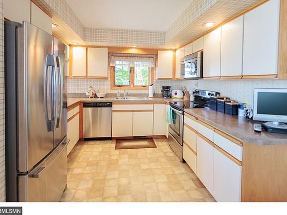 5th image of 21686 Cottontail Dr