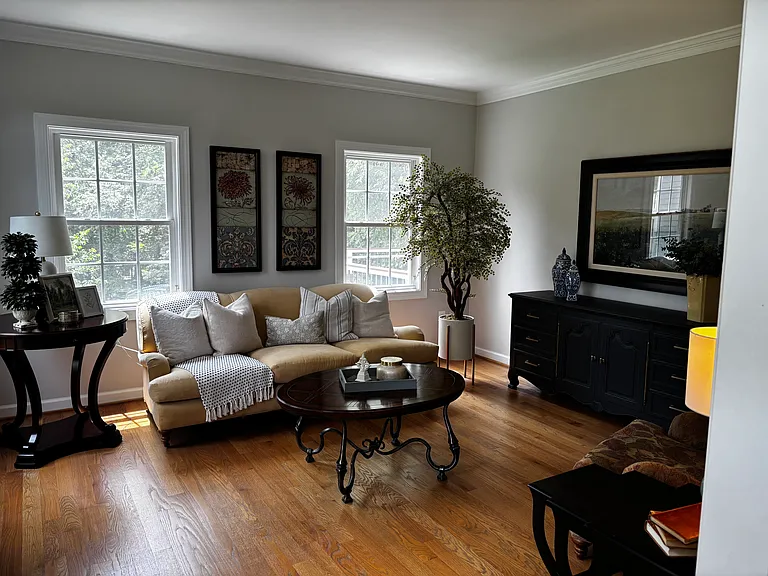 6367 N Nottingham St — Photo 3