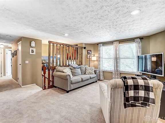 4th image of 5048 Riverwatch Dr