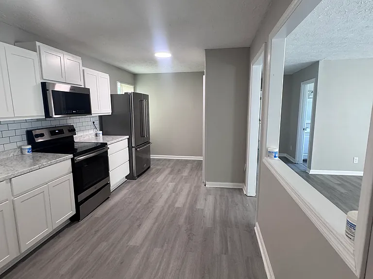816 Prince St — Photo 3