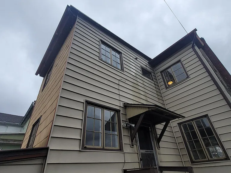 123 S 5th St — Photo 2
