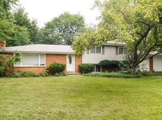 583 E Diane Dr, Palatine, IL 60074